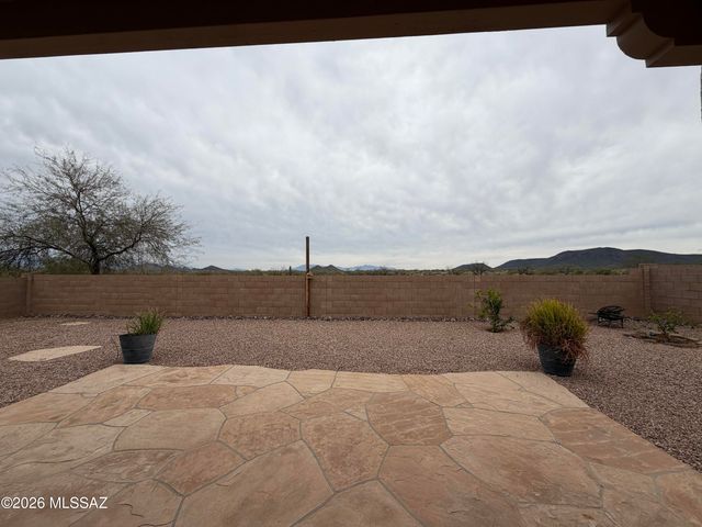 7501 S Woodbury Grove Drive, Tucson, AZ 85757