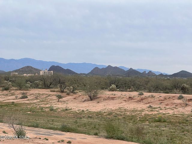 7501 S Woodbury Grove Drive, Tucson, AZ 85757