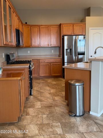 7501 S Woodbury Grove Drive, Tucson, AZ 85757