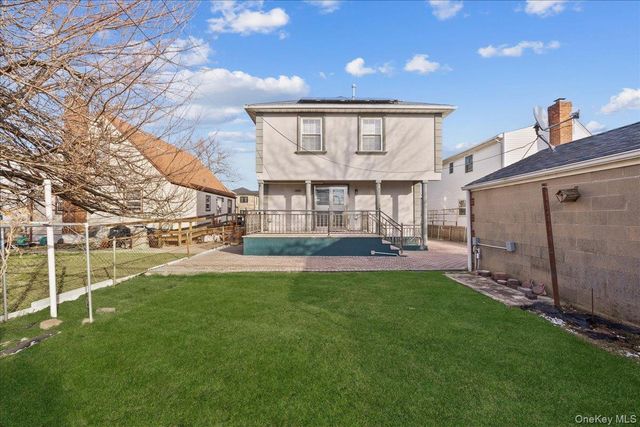 8132 265th Street, Glen Oaks, NY 11004