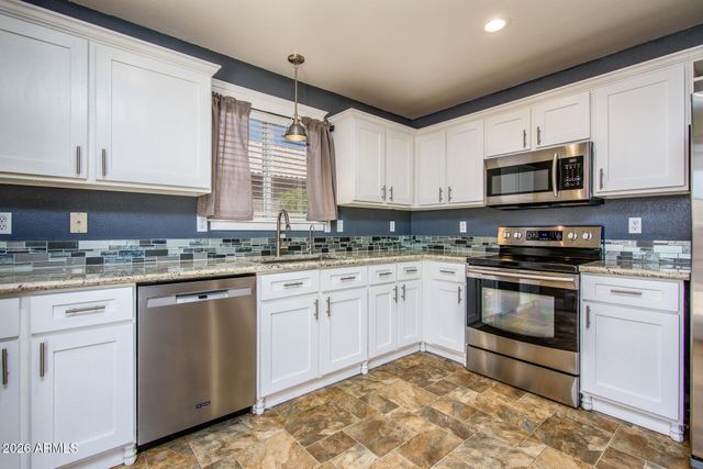 1843 W RENAISSANCE Avenue, Apache Junction, AZ 85120
