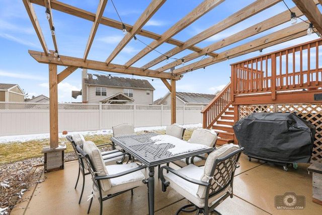 15411 98th Avenue, Dyer, IN 46311