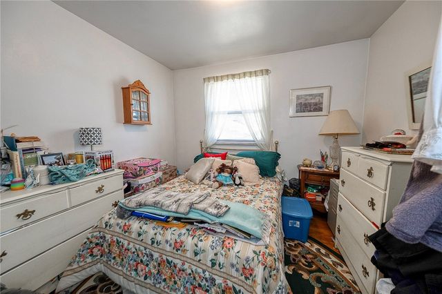 923 Locust Street, Coraopolis, PA 15108