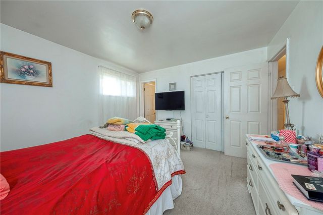 923 Locust Street, Coraopolis, PA 15108