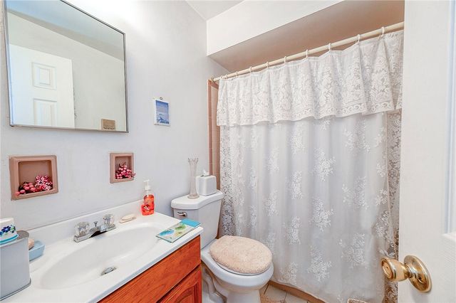 923 Locust Street, Coraopolis, PA 15108