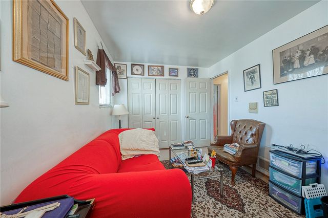 923 Locust Street, Coraopolis, PA 15108