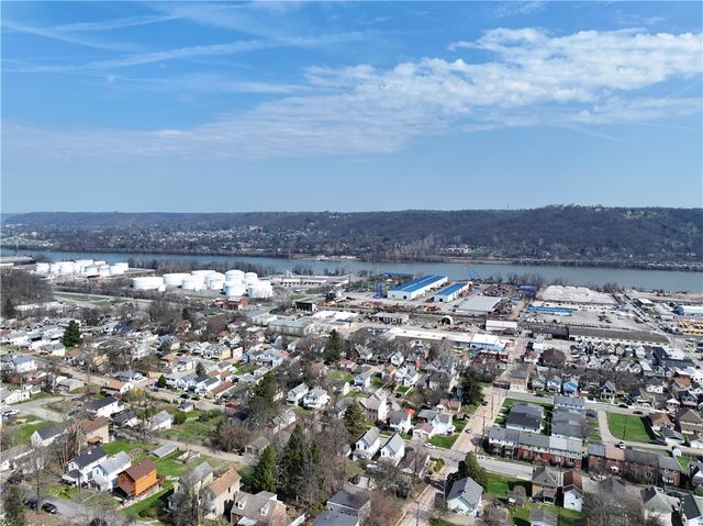 923 Locust Street, Coraopolis, PA 15108