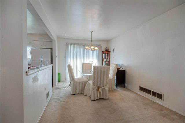 923 Locust Street, Coraopolis, PA 15108