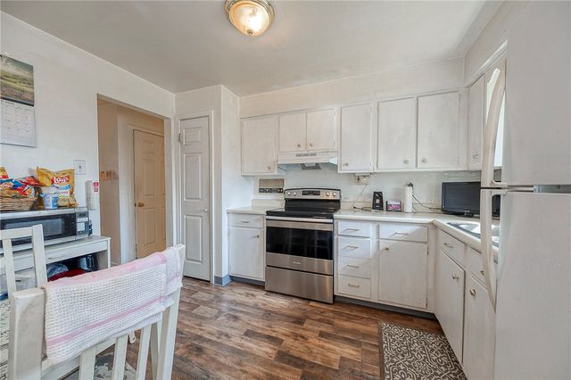 923 Locust Street, Coraopolis, PA 15108