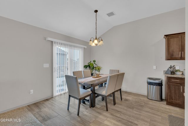 11632 Flor Achillea, Socorro, TX 79927