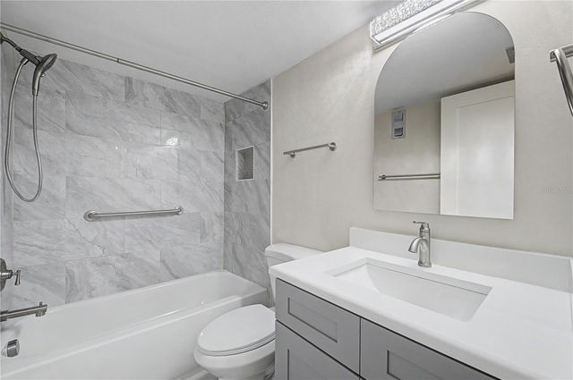9 FORBES PLACE 108, Dunedin, FL 34698
