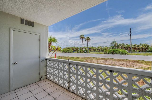 9 FORBES PLACE 108, Dunedin, FL 34698