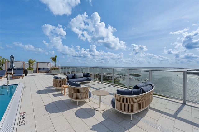 5713 BOWEN DANIEL 903, Tampa, FL 33616