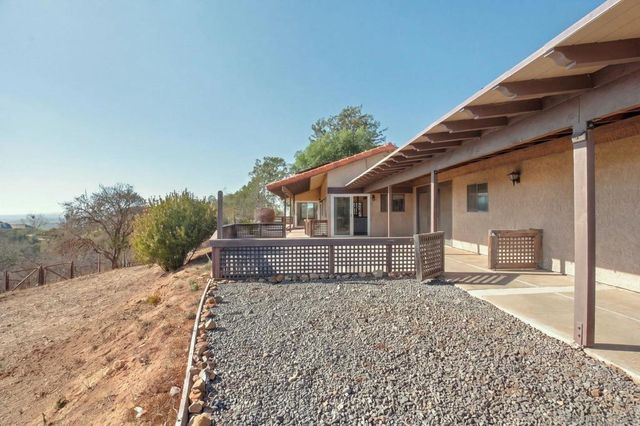 30138 Disney Lane, Vista, CA 92084