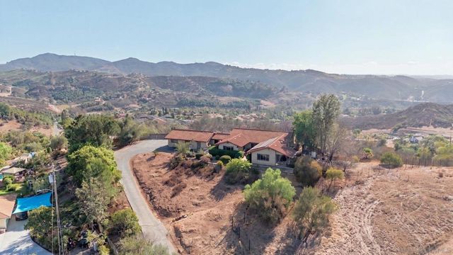 30138 Disney Lane, Vista, CA 92084