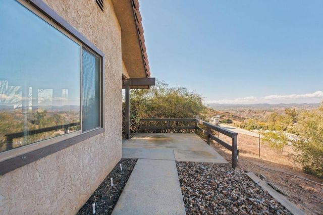 30138 Disney Lane, Vista, CA 92084