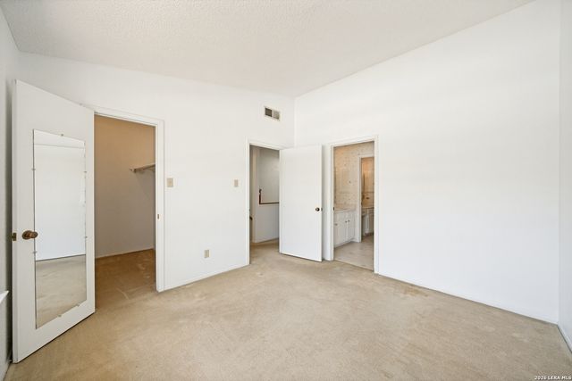 7123 Thrush View Ln Apt 14, San Antonio, TX 78209