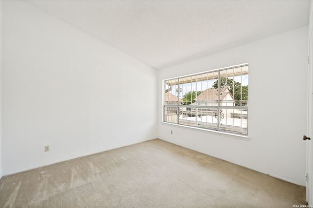 7123 Thrush View Ln Apt 14, San Antonio, TX 78209