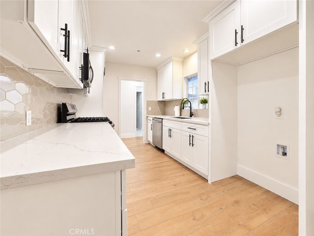 554 W Verness Street, Covina, CA 91723