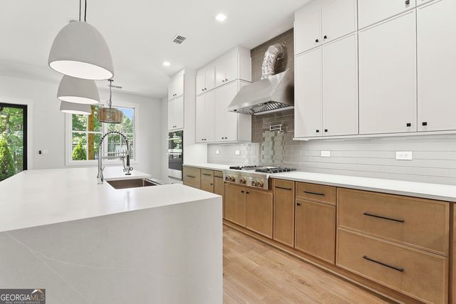 910 Laurel Brooke Avenue, Peachtree City, GA 30269