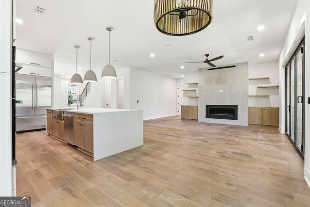 910 Laurel Brooke Avenue, Peachtree City, GA 30269