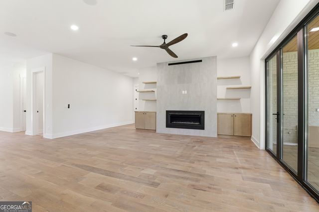 910 Laurel Brooke Avenue, Peachtree City, GA 30269