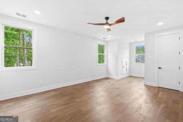 910 Laurel Brooke Avenue, Peachtree City, GA 30269