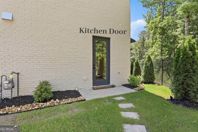 910 Laurel Brooke Avenue, Peachtree City, GA 30269