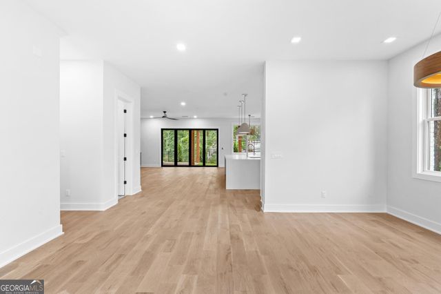 910 Laurel Brooke Avenue, Peachtree City, GA 30269