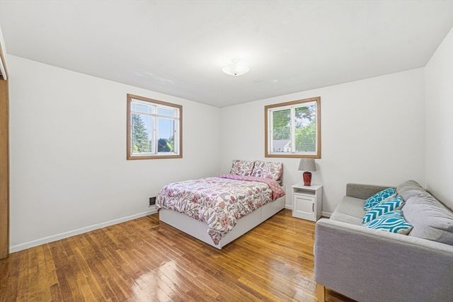 14 Clearview Dr, Framingham, MA 01701