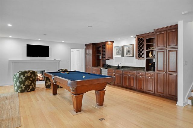 51007 Lake Park Drive, New Buffalo, MI 49117