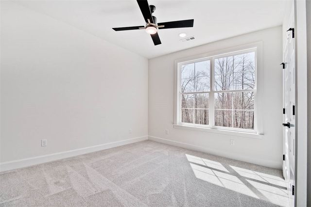 17 Roxburgh Lane, Bella Vista, AR 72715