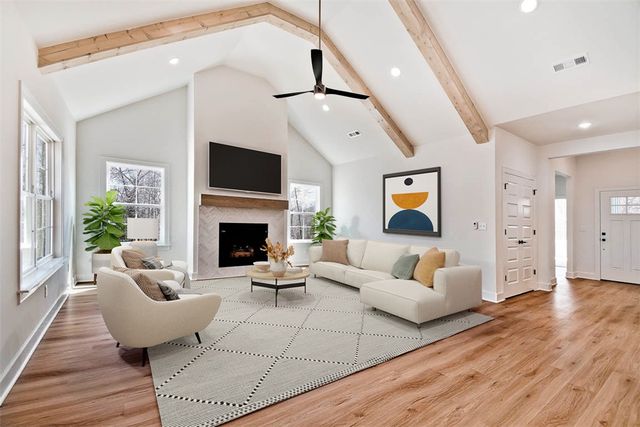 17 Roxburgh Lane, Bella Vista, AR 72715