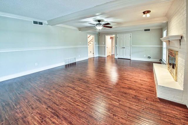 8749 N ABBOTSBURY PL, Memphis, TN 38016