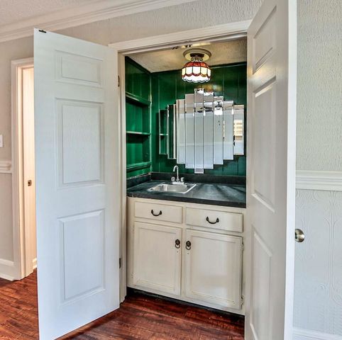 8749 N ABBOTSBURY PL, Memphis, TN 38016