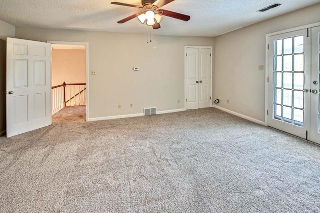 8749 N ABBOTSBURY PL, Memphis, TN 38016