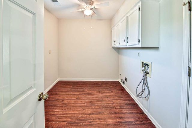 8749 N ABBOTSBURY PL, Memphis, TN 38016