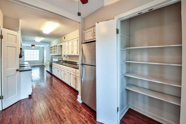 8749 N ABBOTSBURY PL, Memphis, TN 38016