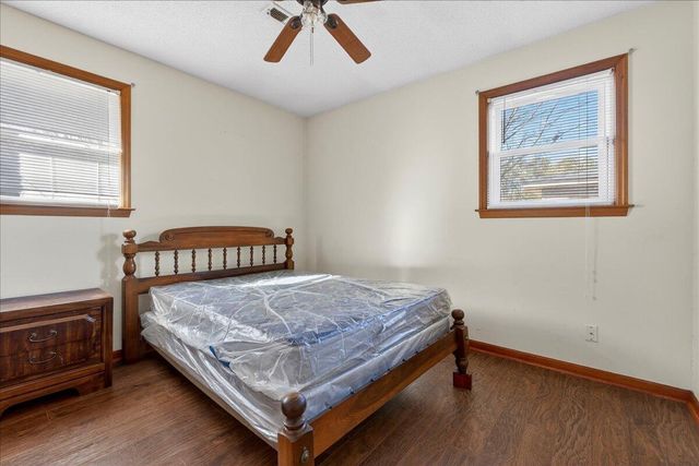 7737 Ovaldale Drive, North Charleston, SC 29418