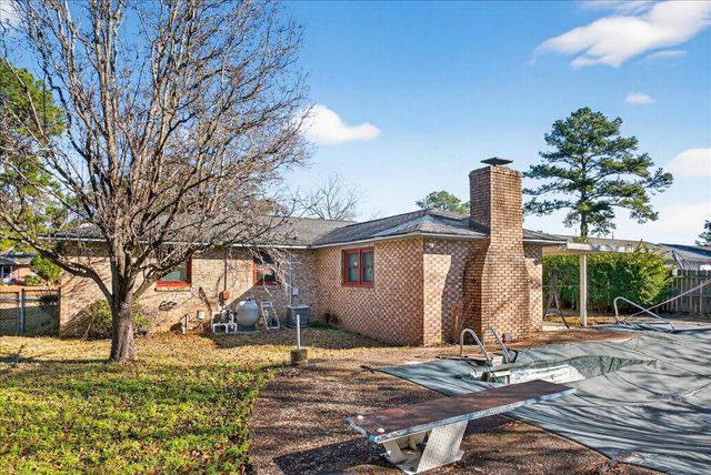 7737 Ovaldale Drive, North Charleston, SC 29418