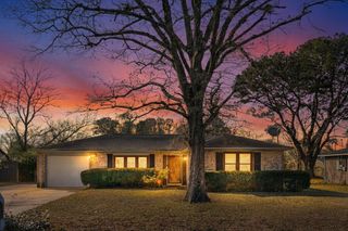 7737 Ovaldale Drive, North Charleston, SC 29418