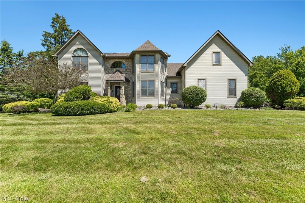 9393 Goodell Court, Mentor, OH 44060