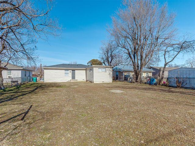 3832 SW 40th Place, Oklahoma City, OK 73119