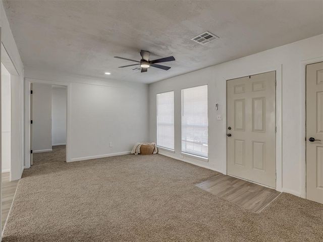3832 SW 40th Place, Oklahoma City, OK 73119