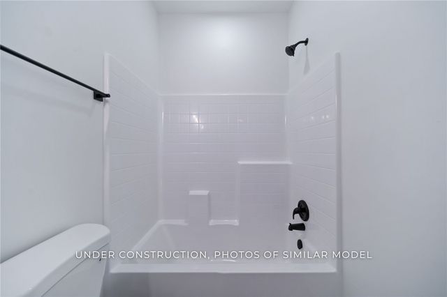 2100 E Thompson Avenue, Kingman, AZ 86409