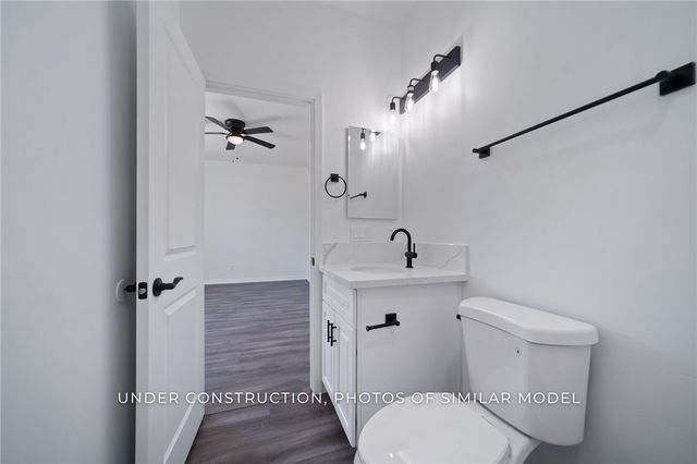 2100 E Thompson Avenue, Kingman, AZ 86409