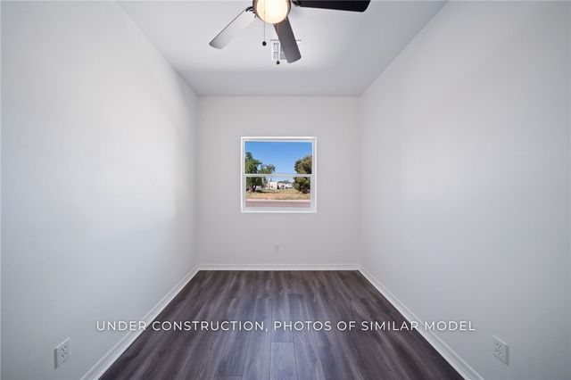 2100 E Thompson Avenue, Kingman, AZ 86409