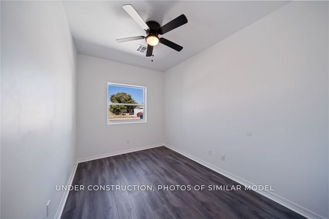 2100 E Thompson Avenue, Kingman, AZ 86409