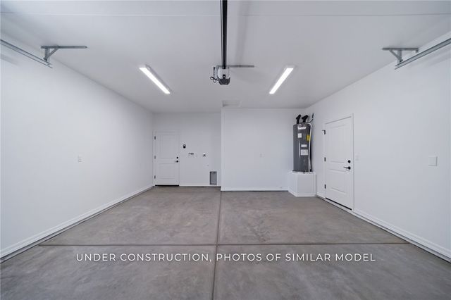 2100 E Thompson Avenue, Kingman, AZ 86409