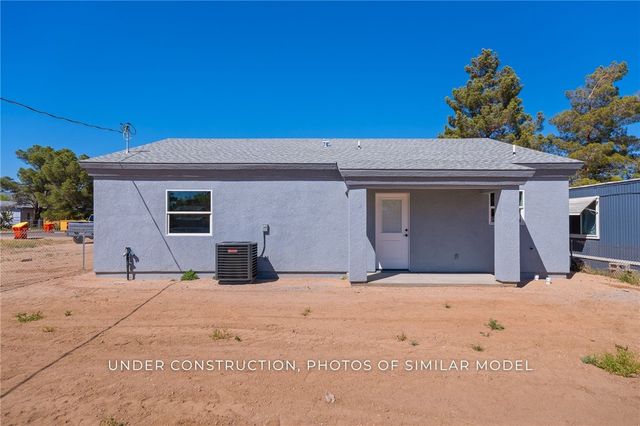 2100 E Thompson Avenue, Kingman, AZ 86409